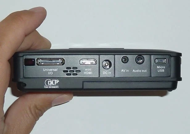 מקרן נייד Optoma PK301 pico — תמונה 3